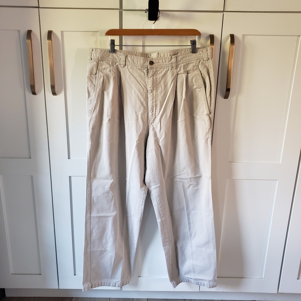 Mens 38 Chino Pants Bundle 3Pc Levis Tommy Hilfiger Preppy Casual Golf Trousers - Picture 2 of 12